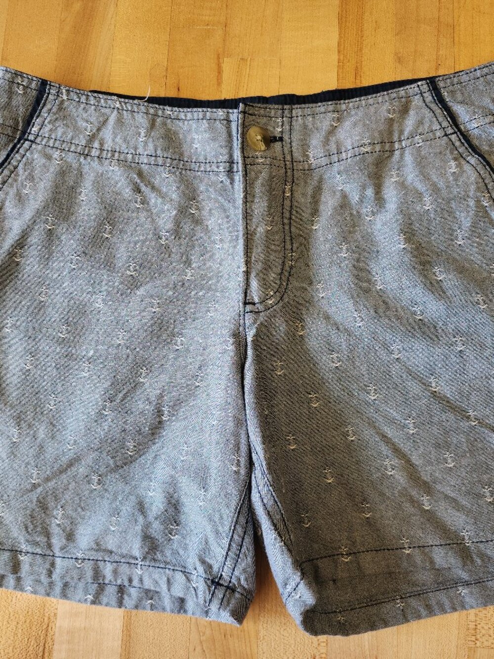 Columbia PFG womens size 6 shorts